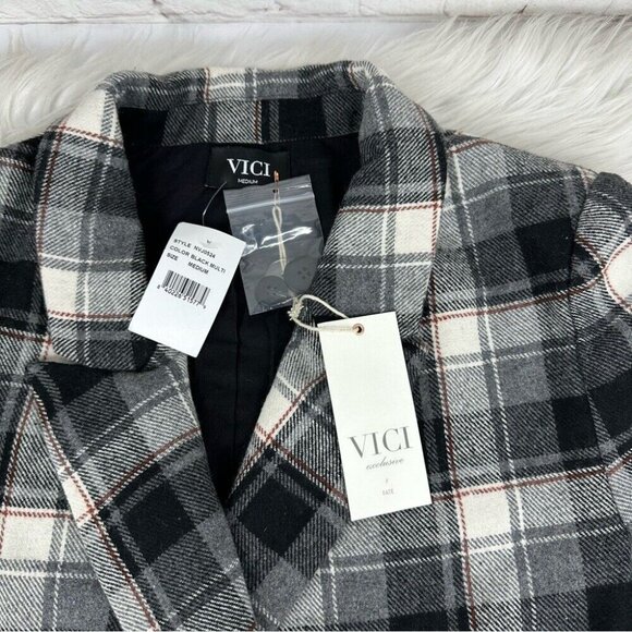 VICI x Fate Women's NWT Black Plaid Wool Preppy Two Button Career Blazer Med/C41 - Picture 6 of 10